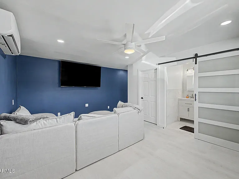 3524 E Angela Dr — Photo 18