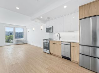 134 Erasmus St #3A, Brooklyn, NY 11226