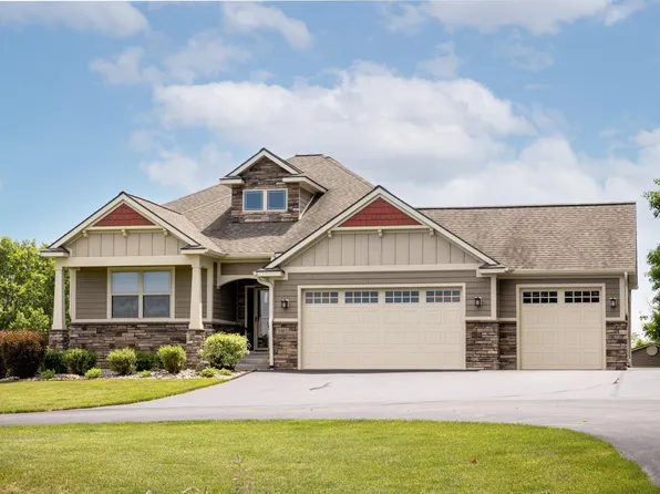 3481 Huellmantel Dr, Traverse City, MI 49685