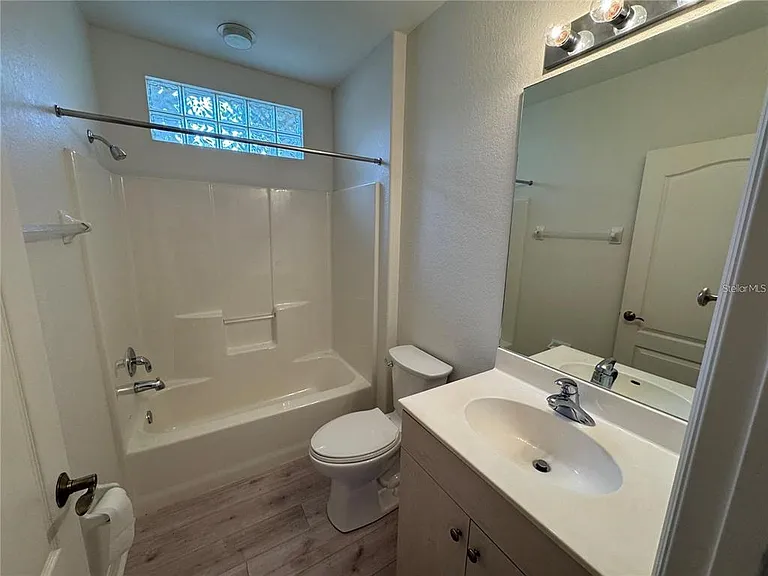 315 Auburn Woods Cir — Photo 15