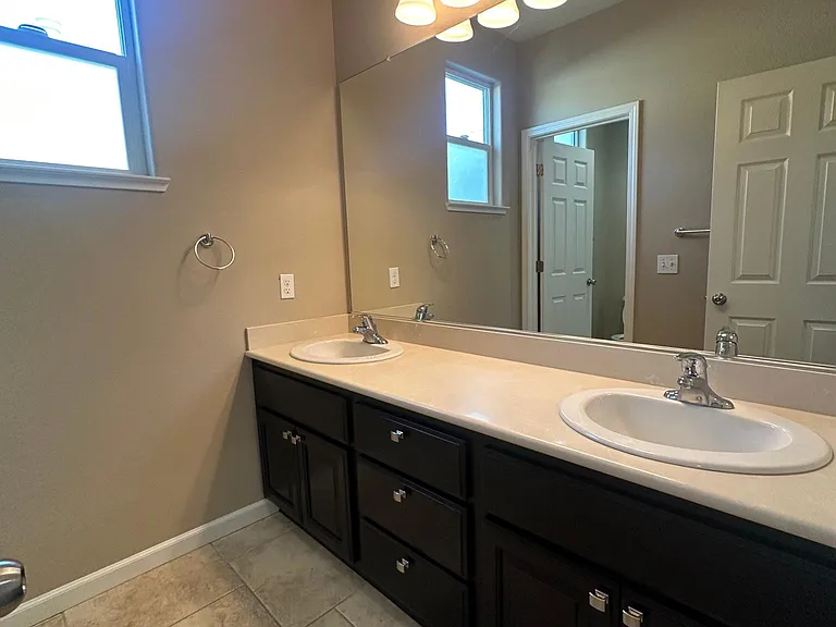 Bathroom Upstairs