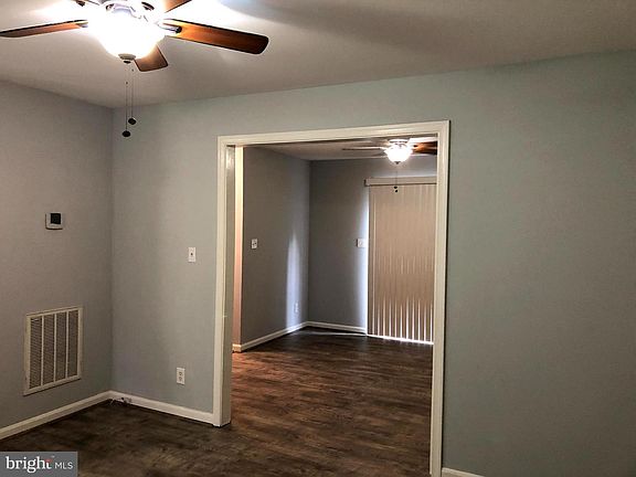 5th image of 7203 Pullen Dr