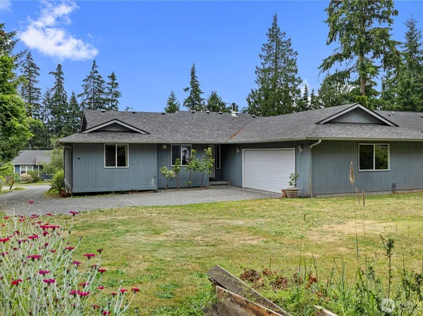 1614 Poplar Lane, Camano Island, WA 98282