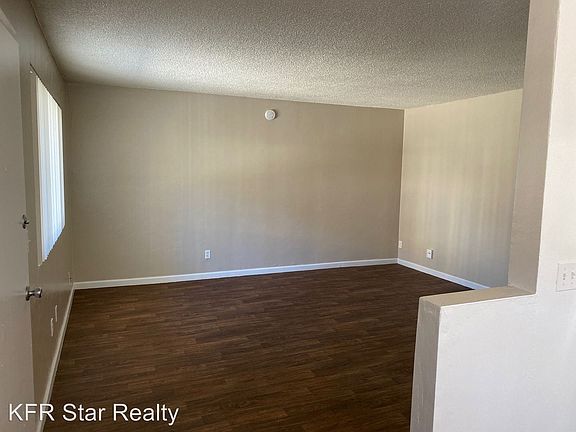 3rd image of 3565 Van Dyke Ave #3