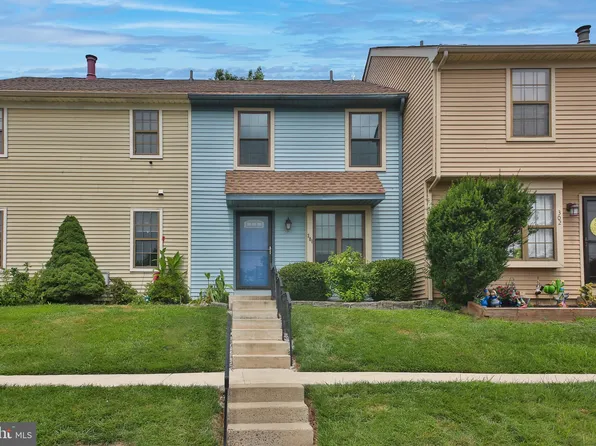 301 McKean Ct, North Wales, PA 19454