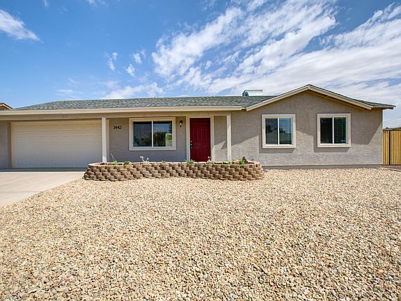 4th image of 3442 E Claire Dr