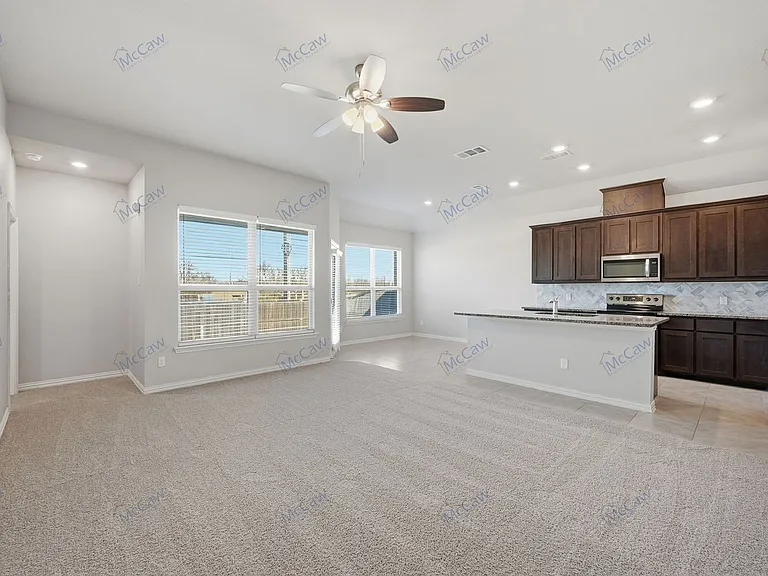 1409 Raleigh Path Rd — Photo 4