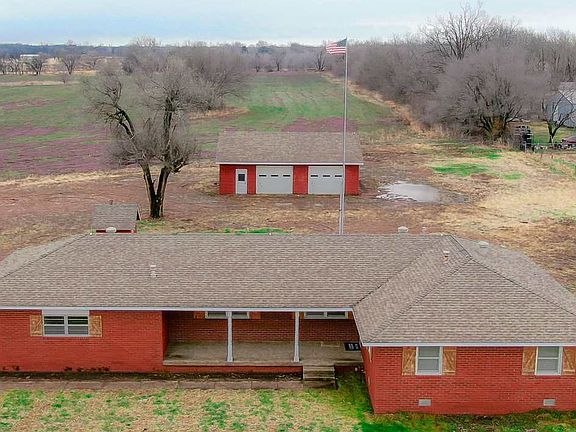 3rd image of 2501 W South Ave