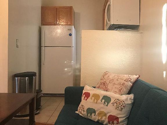3rd image of 1655 Rockwood St APT 1