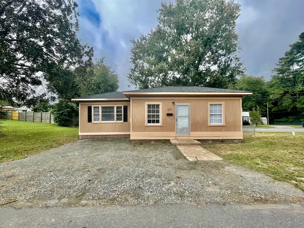 420 S Government St, Lincolnton, NC 28092