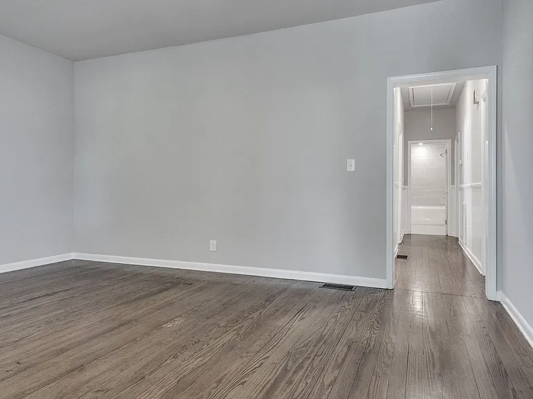 485 N Fairview Ave — Photo 15