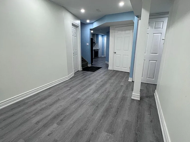 1074 Orenda St #BASEMENT — Photo 5