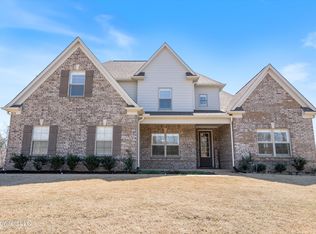 8591 Williamson Dr, Olive Branch, MS 38654