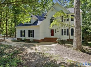 6000 Fox Grove Pl, Midlothian, VA 23112