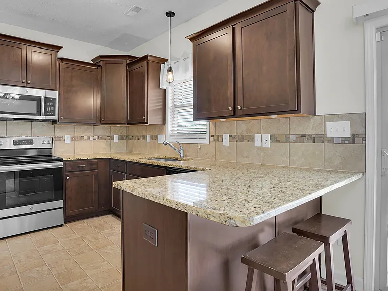 171 Ellis Rd — Photo 17