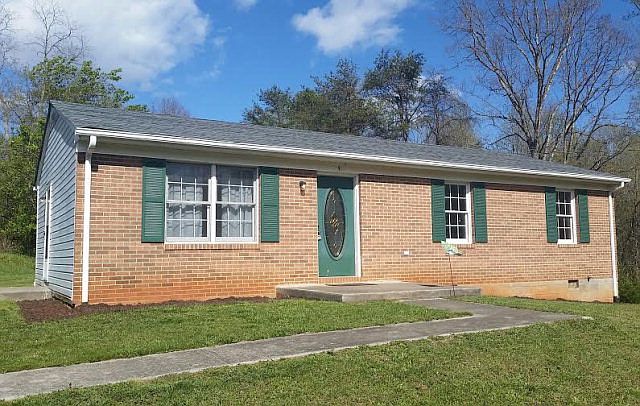 1st image of 41 Village Ct