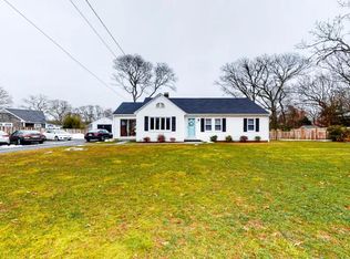 30 Jericho Path, Falmouth, MA 02540
