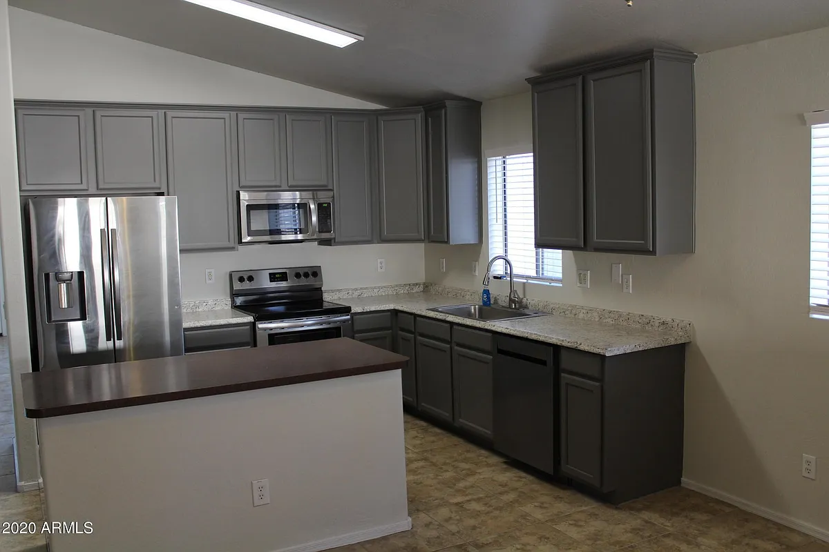 Building Photo - 43410 W Wild Horse Trl
