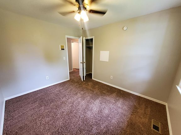 4th image of 4840 Shasta Dr