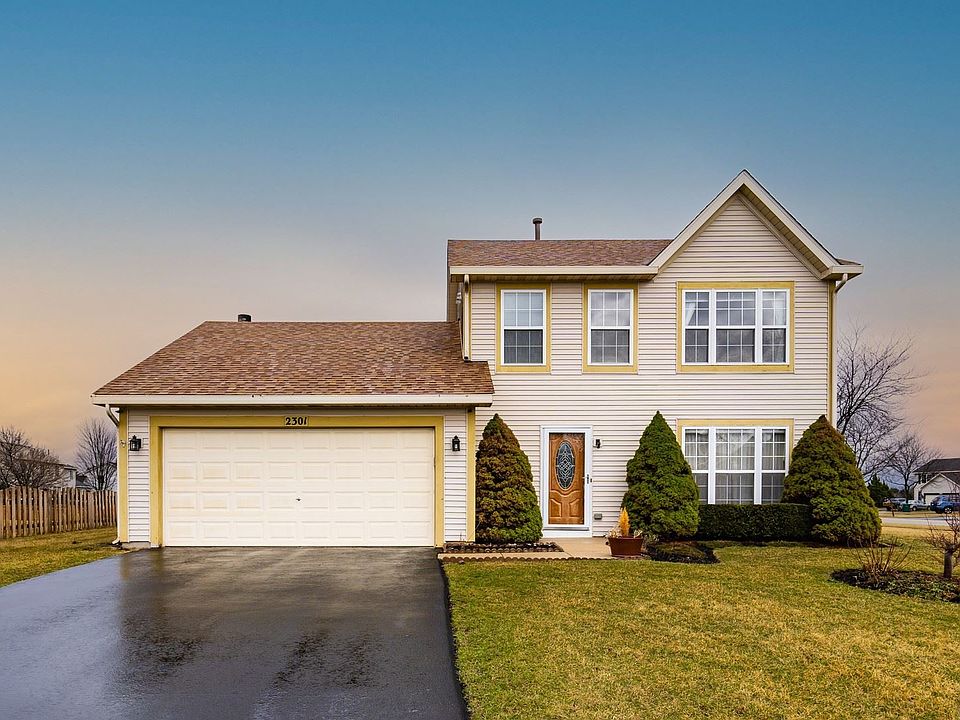 1st image of 2301 N Essex Ln
