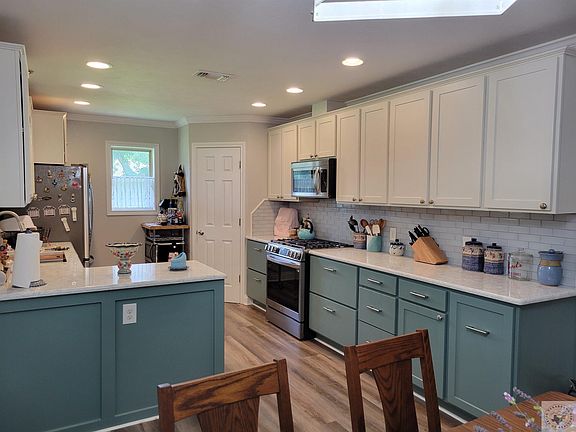 4th image of 5410 Deer Creek Dr