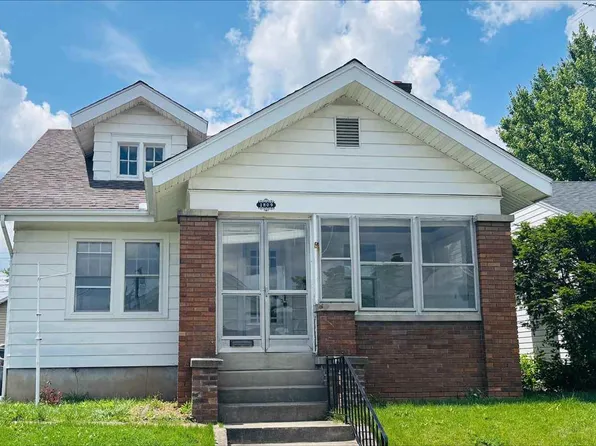 1809 Boulevard Pl, Connersville, IN 47331