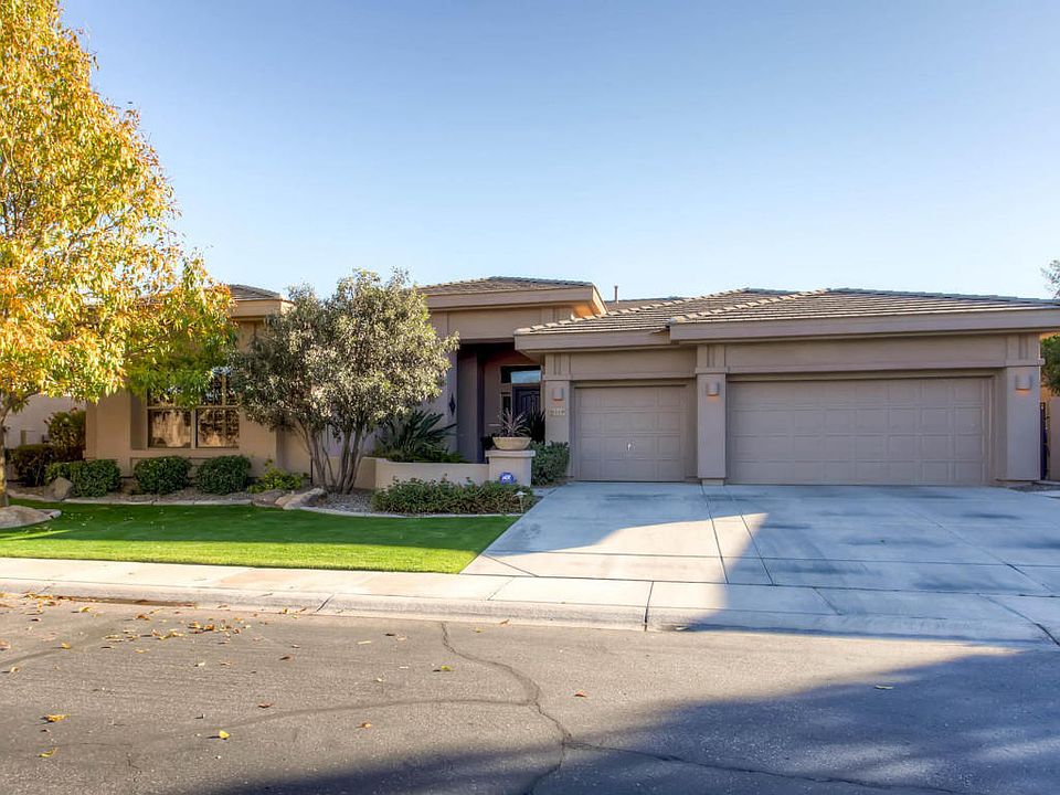 1st image of 1719 W Glacier Way