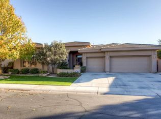 1719 W Glacier Way, Chandler, AZ 85248