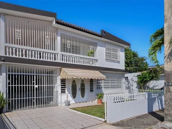 (undisclosed Address), CAROLINA, PR 00983