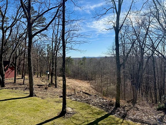 4th image of 2922 Kell Rd