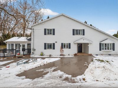 2 Stames Dr, Appleton, WI, 54914