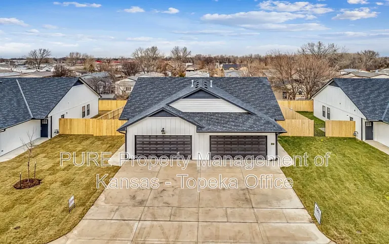 3618 W 45th St S — Photo 3