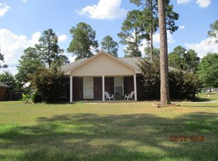 109 Tall Pines Dr, Leesburg, GA 31763
