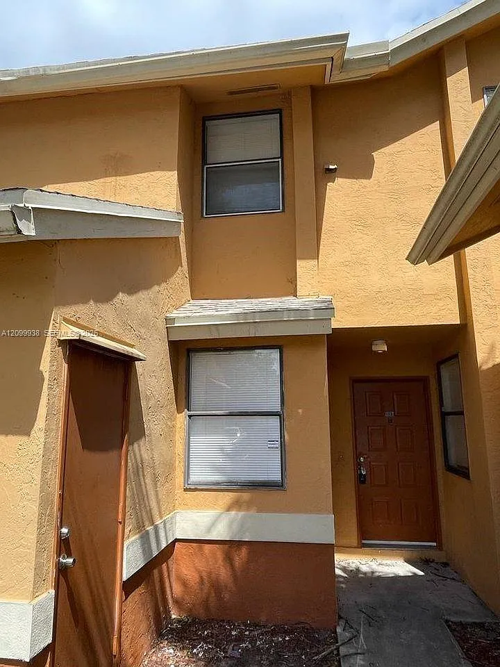 Villas At Circles Edge Co — Photo 2