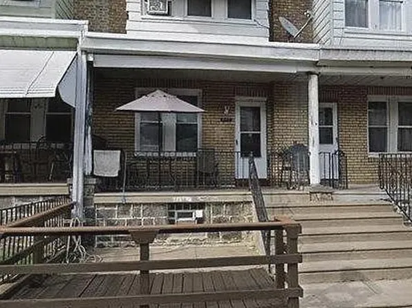 967 Carver St, Philadelphia, PA 19124