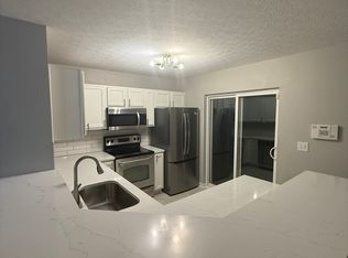 6479 Walnut Fork Dr, Westerville, OH 43081