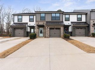 61 Connaught Ct, Mauldin, SC 29662