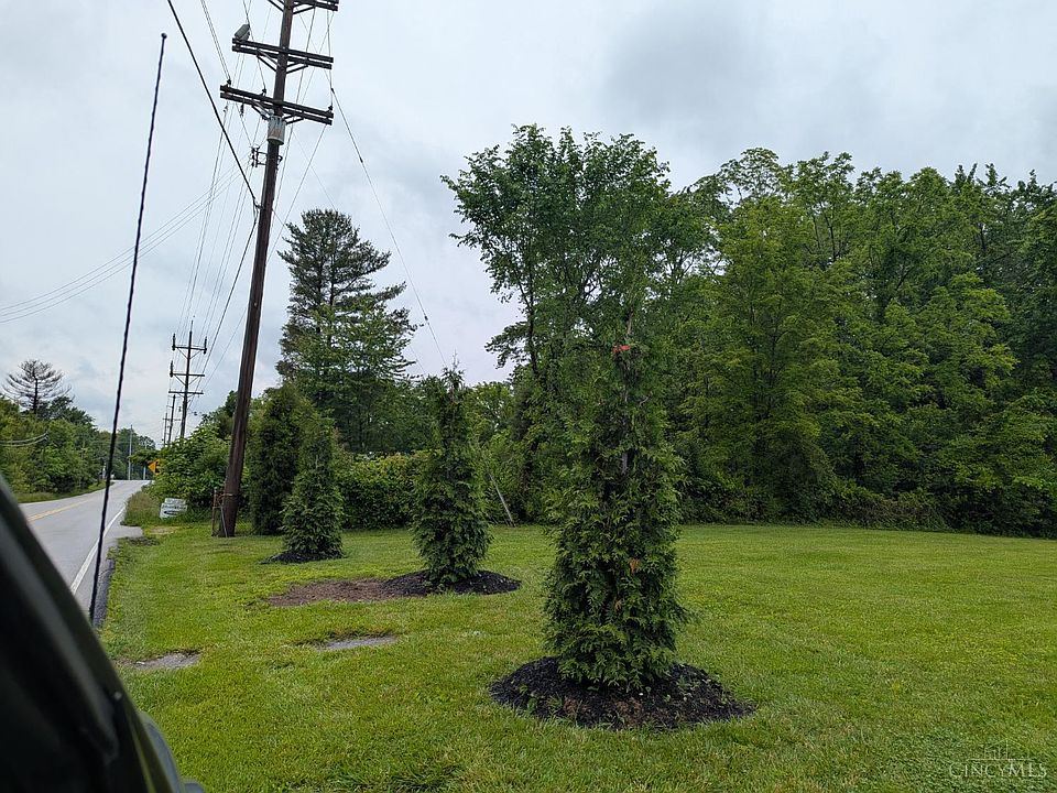 2nd image of 1716 Lindale Nicholsville Rd