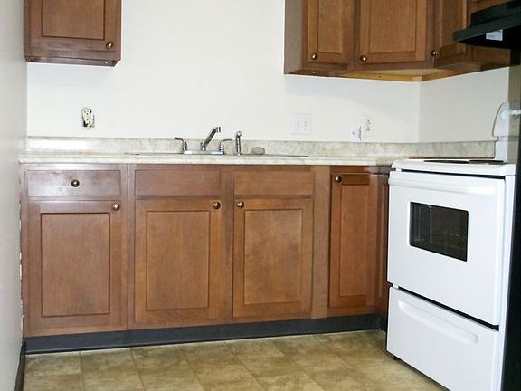 3rd image of 2680 Woodward Ave SW APT 3