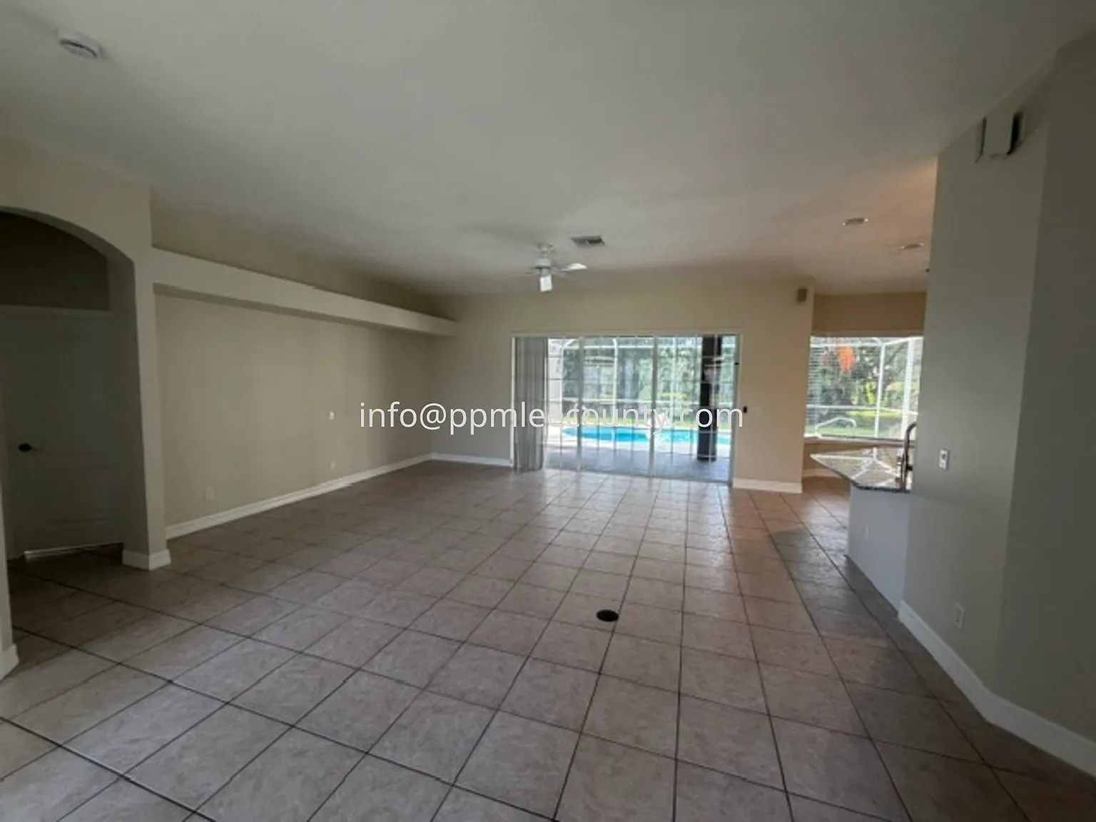 3 bed, 2.0 bath, 2138 sqft, $3,200 — Photo 2