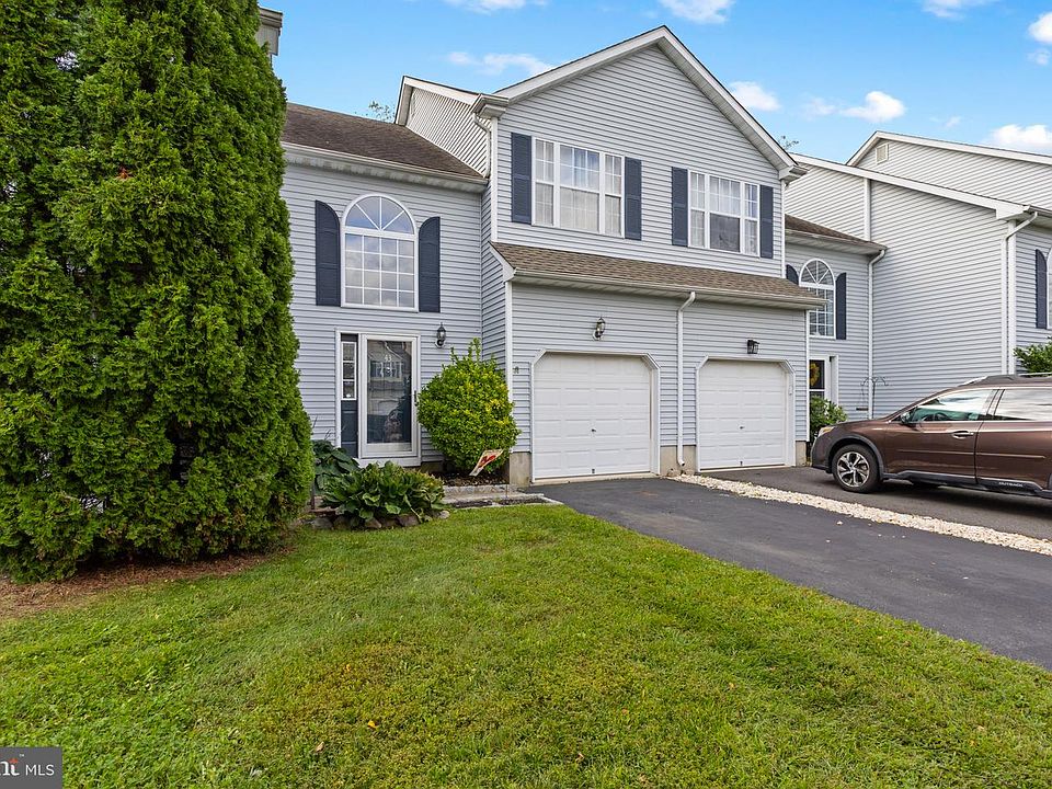 1st image of 43 Fawn Ct