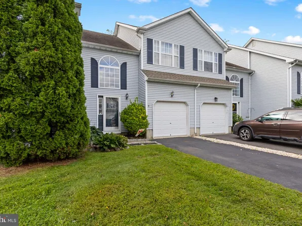 43 Fawn Ct, Lumberton, NJ 08048