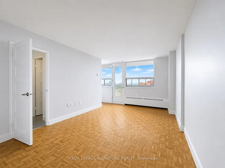 1500 Bathurst St #1201 — Photo 7