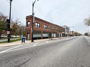 4202 N Milwaukee Ave #2, Chicago, IL 60641