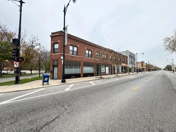 4208 N Milwaukee Ave #2R, Chicago, IL 60641
