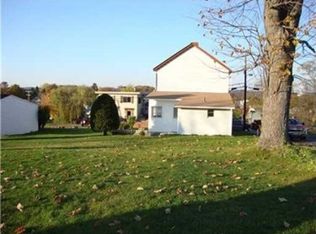 111 Grace St, Mc Kees Rocks, PA 15136