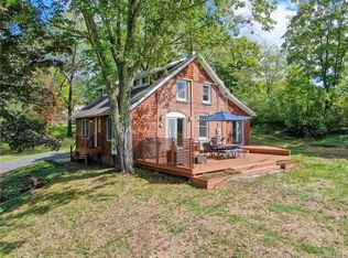 276 Old Kingston Rd, New Paltz, NY 12561