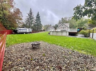158 E Main Street, Hampstead, NH 03826-2431
