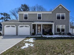 86 Concord Cir, Howell, NJ 07731