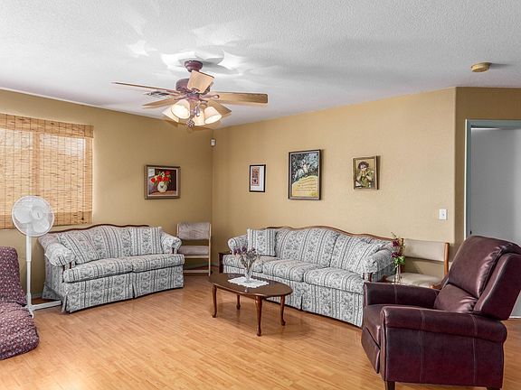 5th image of 7385 W Montebello Ave